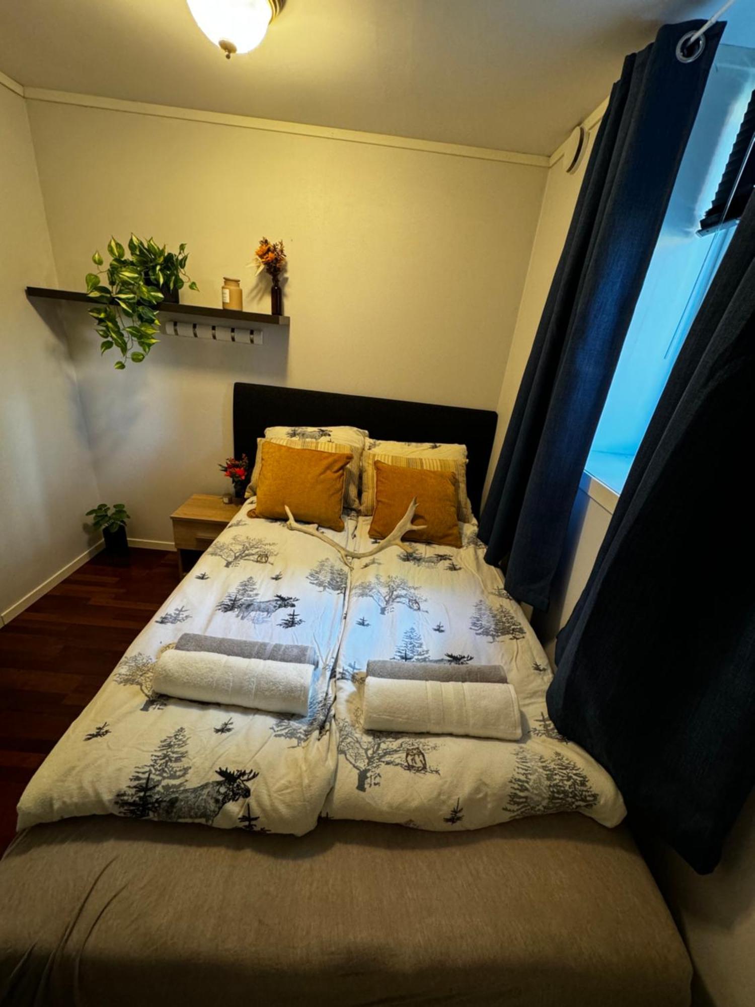 Central, 2 Bedroom, Free Parking Тромсе Екстер'єр фото